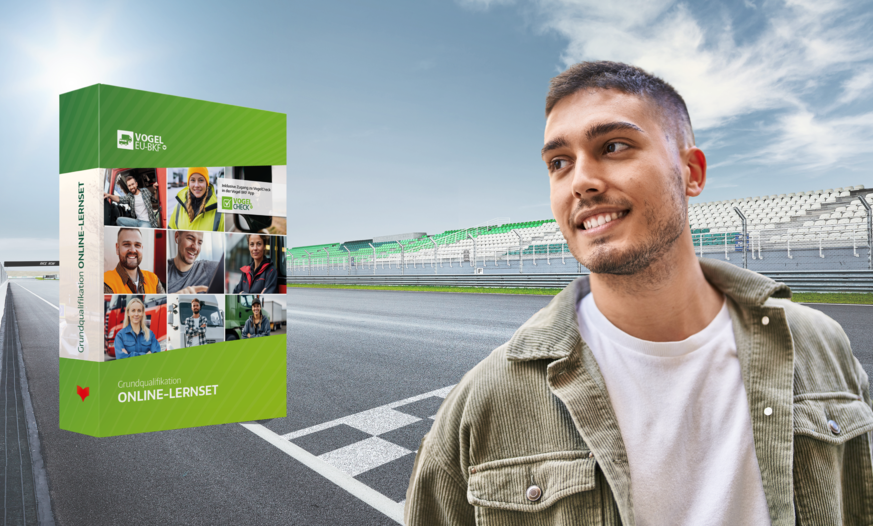 Abbildung des Online Lernsets für die Beschleunigte Grundqualifiikation neben einem jungen motivierten Mann