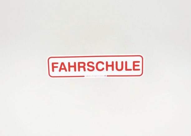 37858_Magnetschild Fahrschule 35x8 cm